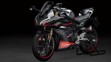 La CFMoto 450SR