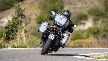 Il set di valigie della Benelli TRK è compreso nel prezzo