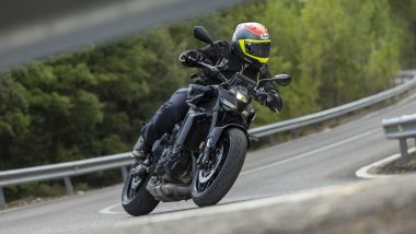 Ducati Monster 2026 contro tutti: in foto, la Yamaha MT-09