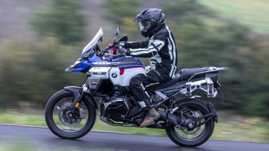 R 1300 GS Adventure: &egrave; lei la moto pi&ugrave; venduta di BMW Motorrad nel 2025