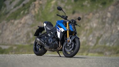 Suzuki GSX-S1000 EVO, ha di serie il silenziatore Akrapovic
