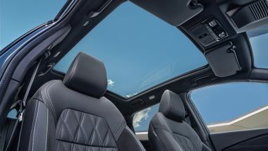 Il tetto panoramico della Nissan Qashqai e-Power
