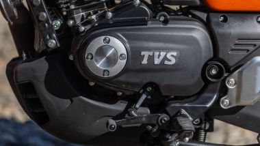 TVS Ronin 250, il piccolo monocilindrico in città non scalda