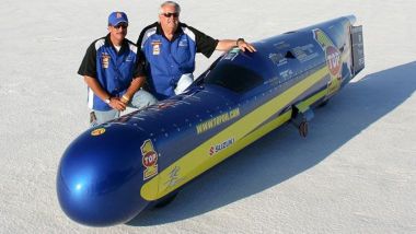 Il Top Oil-Ack Attack streamliner, attuale detentore del record di 376,156 mph (605,7 km/h)
