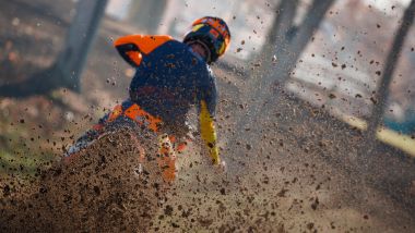 KTM: la gamma offroad 2026 è in produzione a luglio 2025