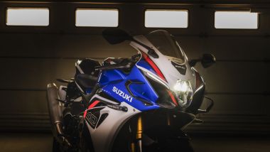 Nuova Suzuki GSX-R1000R, tutte le luci sono a LED