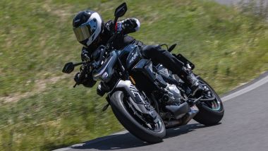 Comparativa naked ''entry'': abbiamo equipaggiato tutte le moto con le Michelin Power 6, gomme stradali sportive molto valide