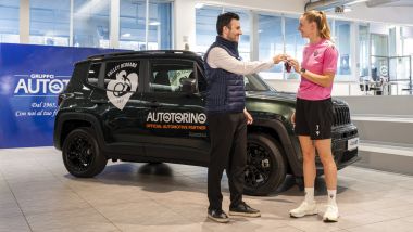 Autotorino e Volley Bergamo: Jennifer Mosser (Volley Bergamo) riceve le chiavi