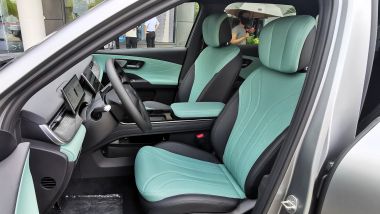 Gli internii del SUV Lepas L8