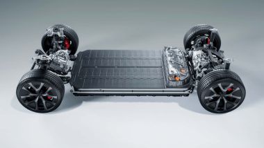Tesla Model Y Performance 2025, un telaio ad hoc