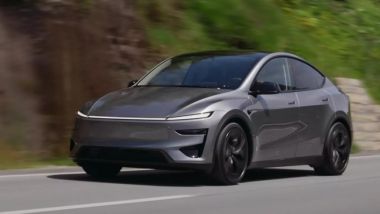Tesla Model Y Performance 2025