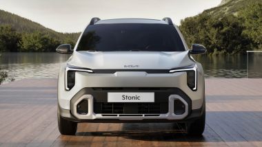 Kia Stonic 2026, il nuovo frontale con luci Star Map