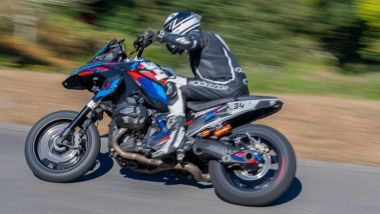 BMW R 1300 GS da record nella cronoscalata. Cerchio anteriore di 17'' e poche altre modifiche