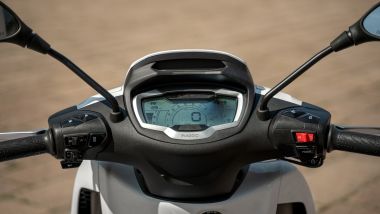 Piaggio Beverly 310 2025, il display LCD non sarà il più moderno ma è completo e leggibile