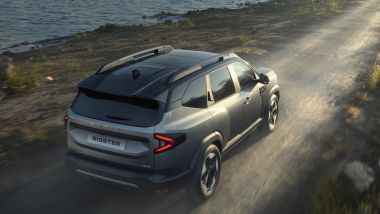 Dacia Bigster Hybrid-G 150 4x4, nuovo ibrido bi-fuel anche per il ''big'' SUV