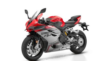 QJ SRK 921 RR: una delle colorazioni disponibili, s breve anche in grigio e nero