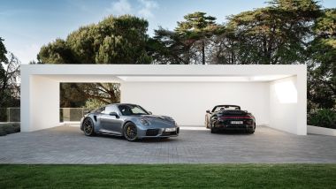 Nuova Porsche 911 Turbo S 2026 in versione coupé e Cabrio