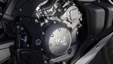 Moto Morini X-Cape 1200: il suo bicilindrico ora è più educato, ma non privo di carattere