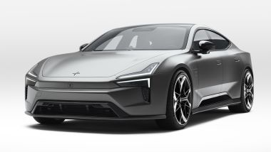 Polestar 5, vista 3/4 anteriore