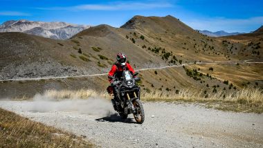 Voge Valico 800DSX Rally in azione alla HAT Sanremo-Sestriere. Splendidi i paesaggi che si attraversano