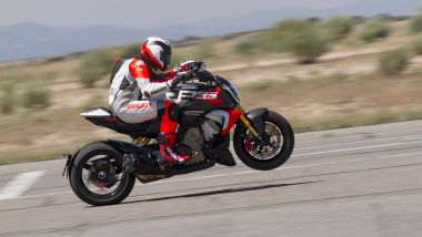 Ducati Diavel V4 RS 2026