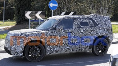 Land Rover Defender Sport