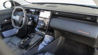Nuova Citroen C5 Aircross, gli interni