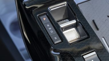 C5 Aircross Hybrid solo con cambio automatico a 6 marce