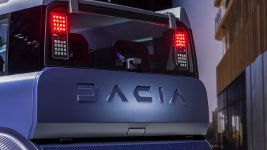 Dacia Hipster, il caratteristico ''lato B''