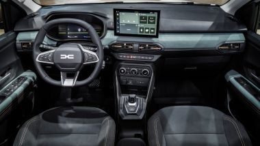 Dacia Jogger 2026, gli interni