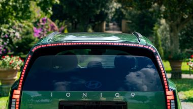Luci posteriori della Hyundai Ioniq 9