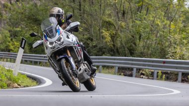 Comparativa globetrotter, Ducati vs Honda vs Guzzi: l'Africa piace guidata in relax e stupisce quando strapazzata