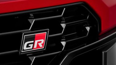 Nuova Toyota RAV4 Hybrid GR Sport da 55.700 euro
