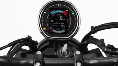 Hero Hunk 440: la strumentazione TFT con navigatore integrato