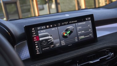 Nuova Alfa Romeo Tonale: il touchscreen da 10,25'' del sistema multimediale