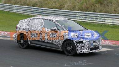 Nuova Audi A2 e-tron 2027 ha forme rialzate da crossover