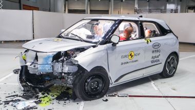 Dongfeng Box dopo impatto frontale contro barriera deformabile