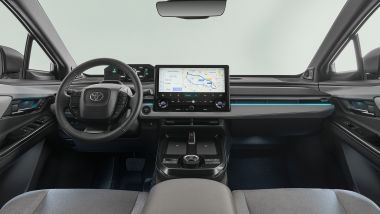 Toyota C-HR+, gli interni