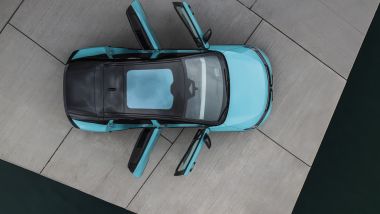 Nuova Nissan Leaf 2026, vista dall'alto
