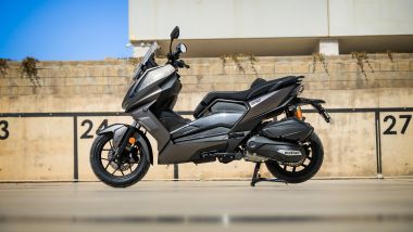 Wottan GT2 V2 300 2026: vista laterale