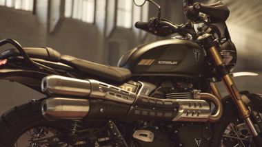Triumph Modern Classic 2026, ben sette novità nella gamma tra le quali la Scrambler 900. Qui il nuovo scarico