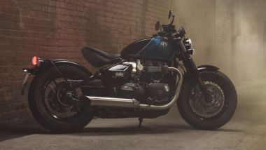 Triumph Modern Classic 2026, ben sette novità nella gamma tra le quali la Bonnevile Bobber, ora con sella regolabile