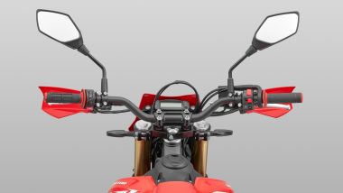 QJ Motor COV 125, i paramani sono di serie