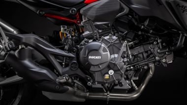 Nuovo Ducati Monster 2026: il motore V2 ha cifre simili al Testastretta