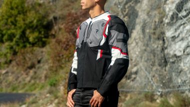 Rebelhorn Borg 2, è disponibile in tre colori con taglie dalla XS alla XXXL