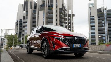Al volante della Nissan Qashqai e-Power 2026