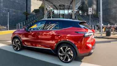Nissan Qashqai e-Power 2026, vista 3/4 posteriore