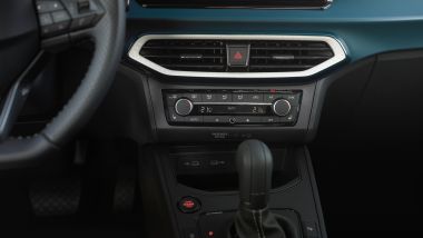 La leva del cambio DSG: non minimalista