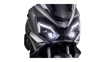 SYM presenta Joyride 300 2026, le luci anteriori