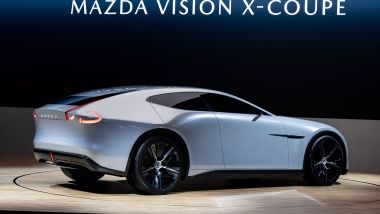 Mazda Vision X-Coupé, design ma anche tecnologia
